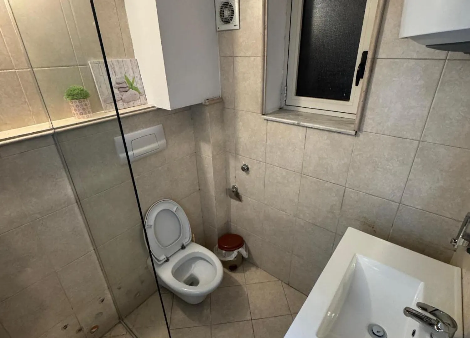 Melody Apartments Tirana Albania